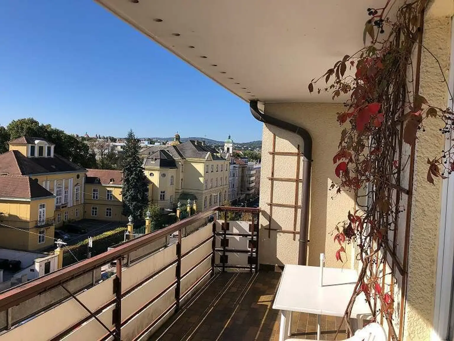 Döblinger Familientraum: 4-Zimmer-Wohnung mit viel Freifläche + Gartennutzung!