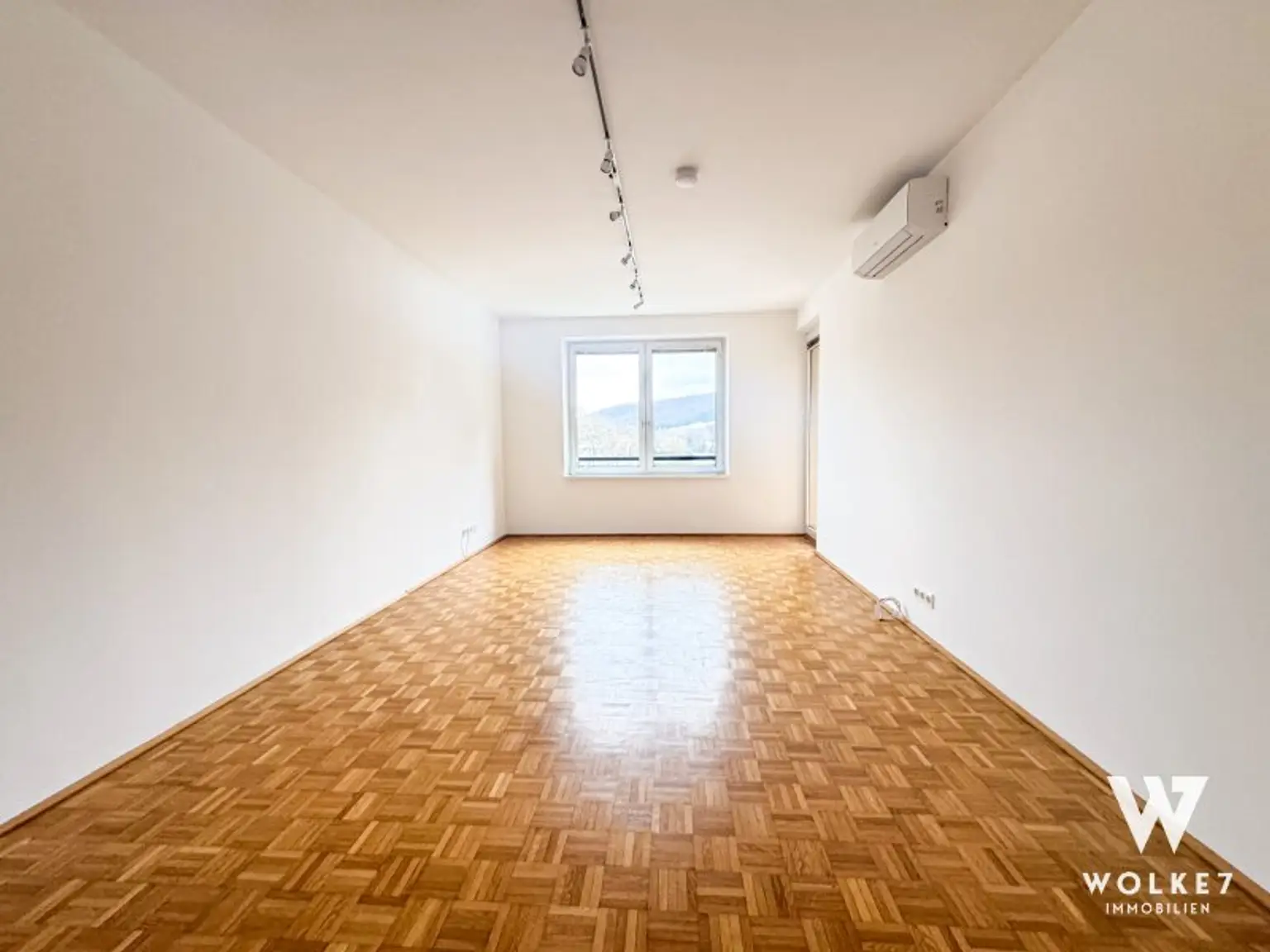 Gut geschnittene 3-Zimmer-Wohnung mit separater Küche und Loggia | Klima