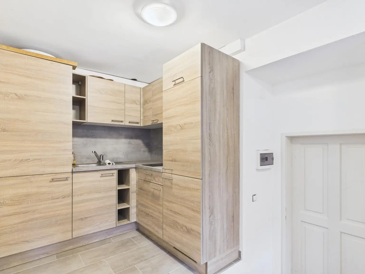 Etage 1- Küche Bild 1