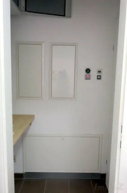 Sofortbezug: Portal-Geschäftslokal - Büro, barrierefrei - keine Gastronomie!