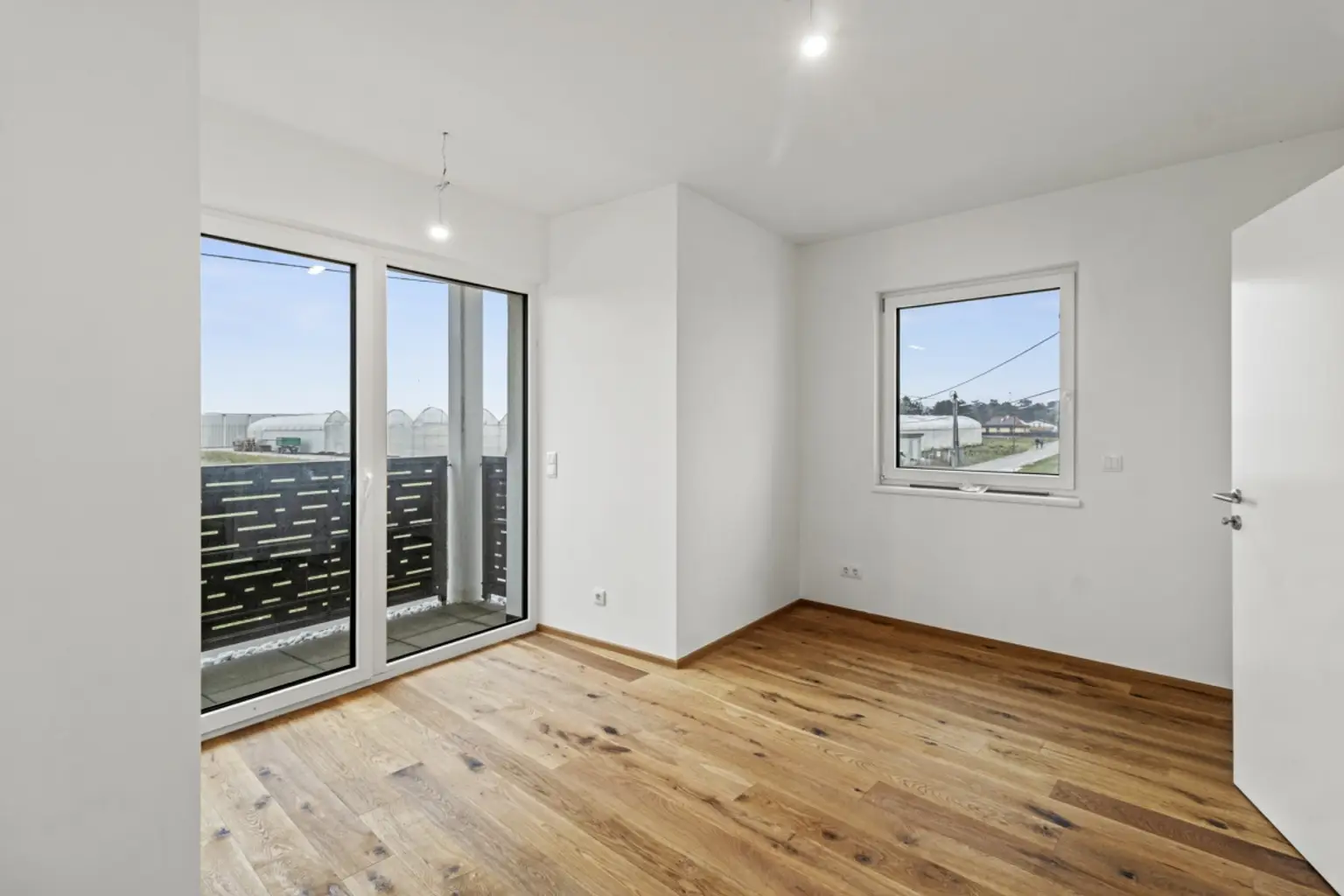 13 | ++ NEU ++ REIHENHAUS mit Balkon, Terrasse und Wohnkeller in NEUESSLING | Prima Service Immobilien