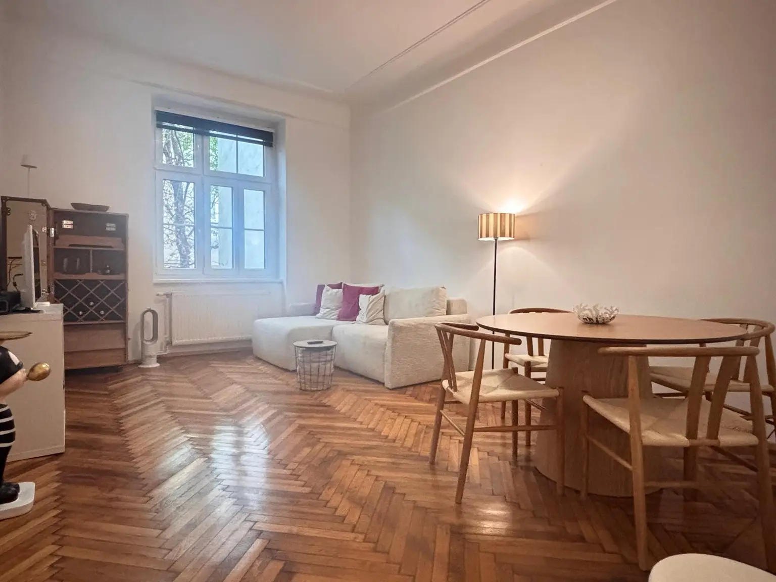 Stilvolle 2-Zimmer-Altbauwohnung – ruhig gelegen und nur 3 Minuten vom Belvedere und Rennweg entfernt