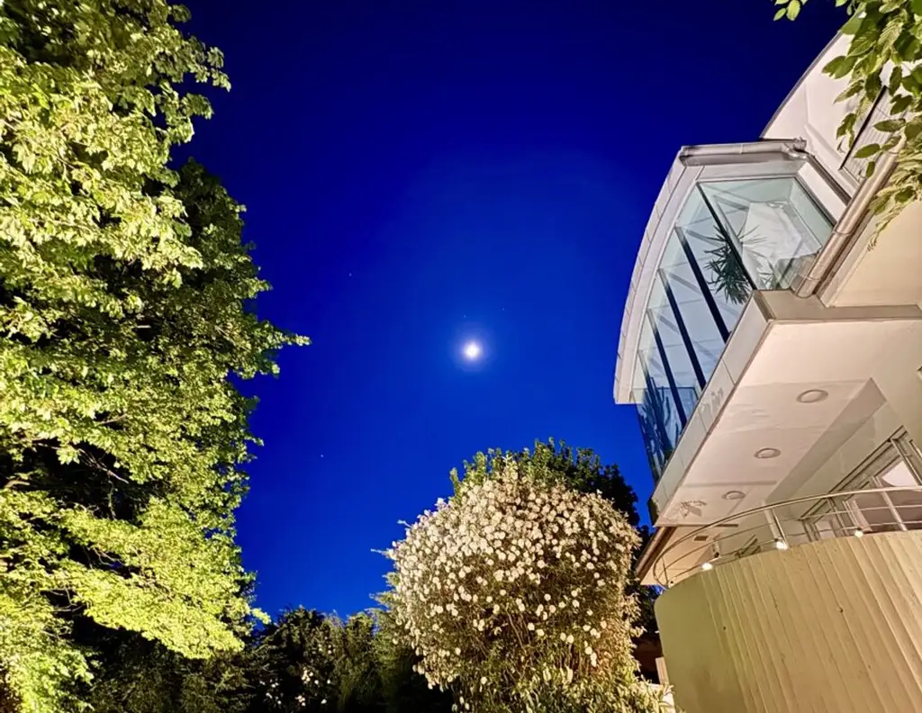 VIDEO IM INSERAT VORHANDEN - ARCHITHEKTENVILLA in THALHEIM am HUMMELHOF - MODERNISIERT und sehr HOCHWERTIG eingerichtet - ansehen lohnt sich