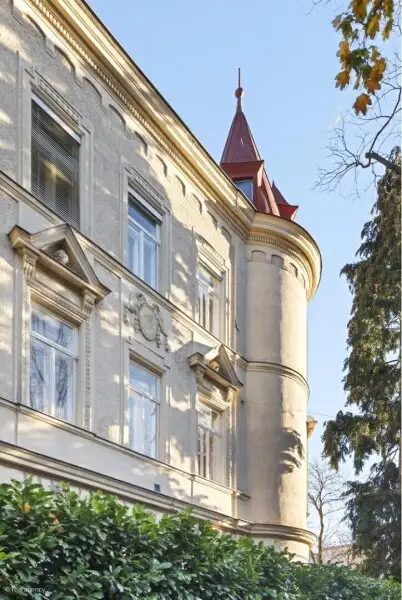 Beste Lage!!! Charmante Altbauwohnung mit VERANDA und GARAGE - Ausstattung nach Ihren Wünschen!!!