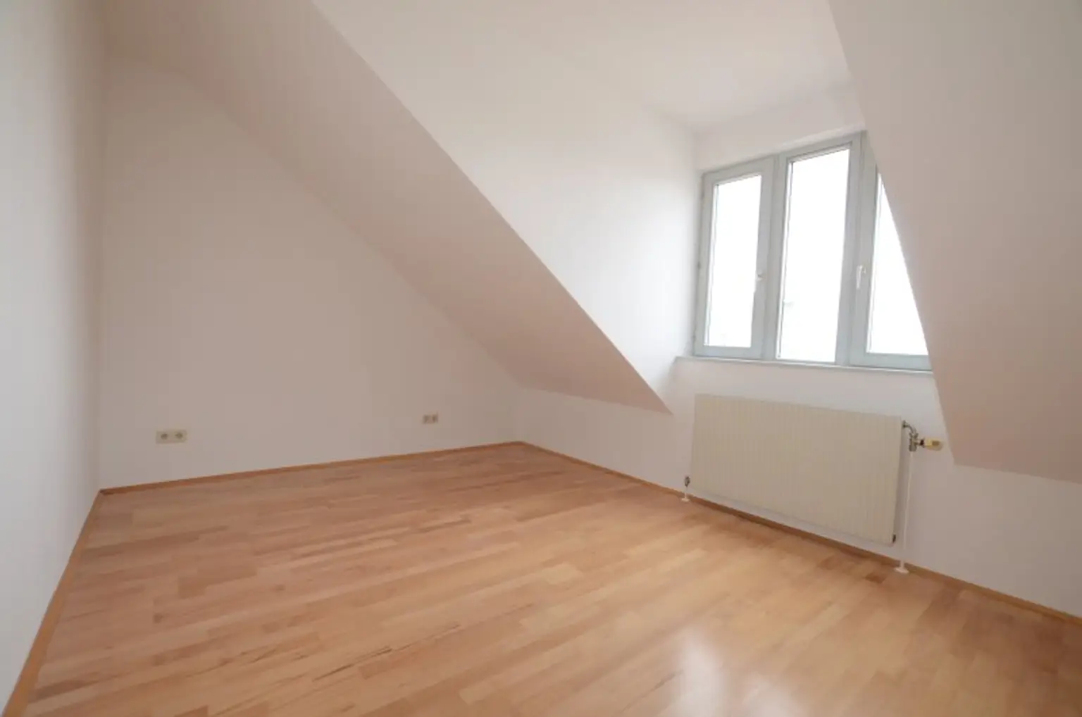 DG-Wohnung direkt beim Alten AKH