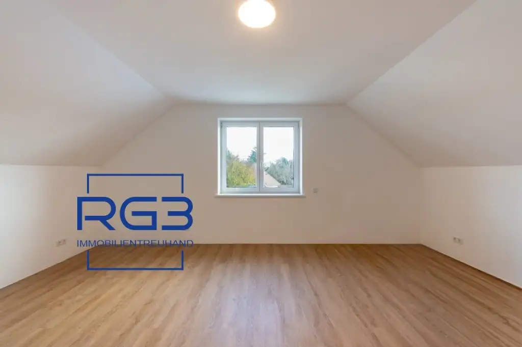 Großes Einfamilienhaus mit großem Garten # Provisionsfrei