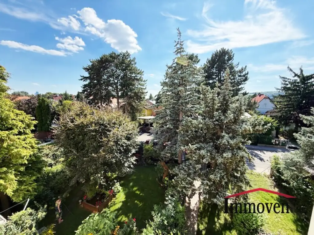 Helle 3-Zimmerwohnung mit Loggia und Parkplatz!