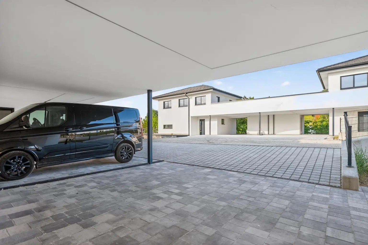 Carport
