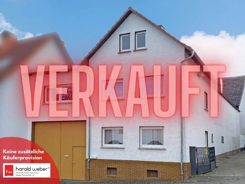 Gepflegtes Einfamilienhaus mit Scheune und Garten