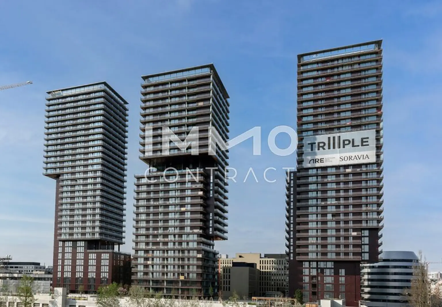 TrIIIple_Fassade_Neu_quer