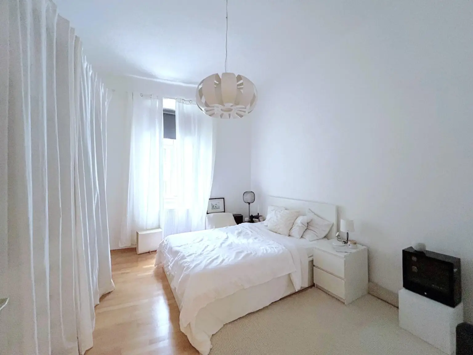 Linz/Stadt: Gemütliche ca. 66m² Altbau-Mietwohnung (2 Zi.) im Herzen von Linz in der Kapuzinerstraße (Nähe Promenade)