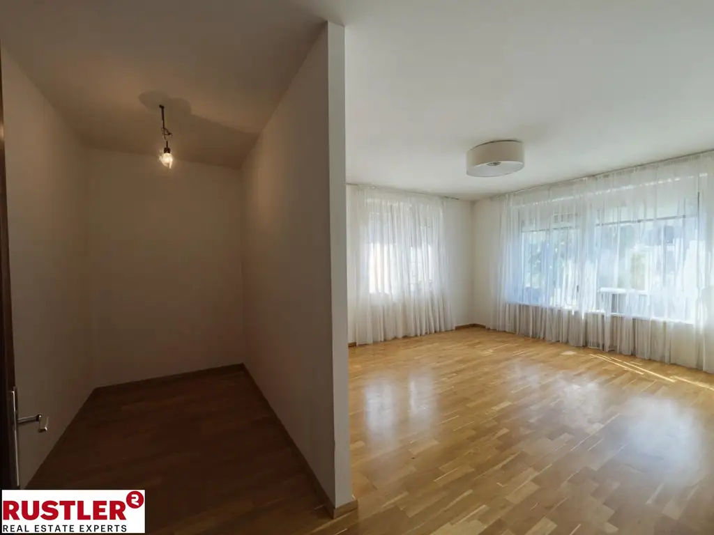 Seltene Gelegenheit in Sooß - Einfamilienhaus OHNE Energiekosten
Miet-Kaufoption