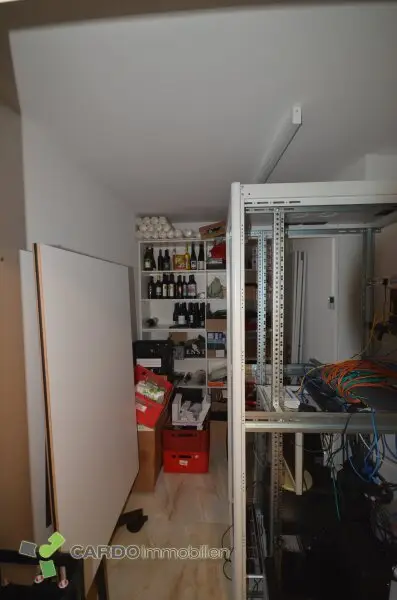 Moderne, flexibel gestaltbare Büroflächen vis-à-vis UNO City  ca. 289 m², Terrasse & Loggien