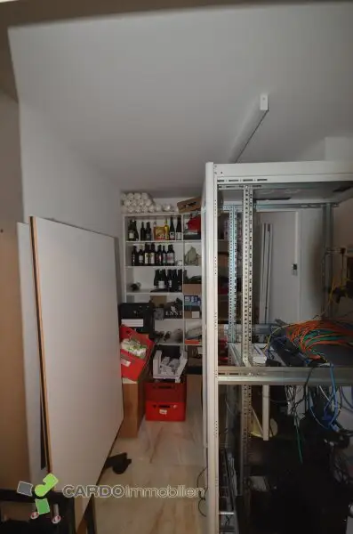 Moderne, flexibel gestaltbare Büroflächen vis-à-vis UNO City  ca. 289 m², Terrasse & Loggien