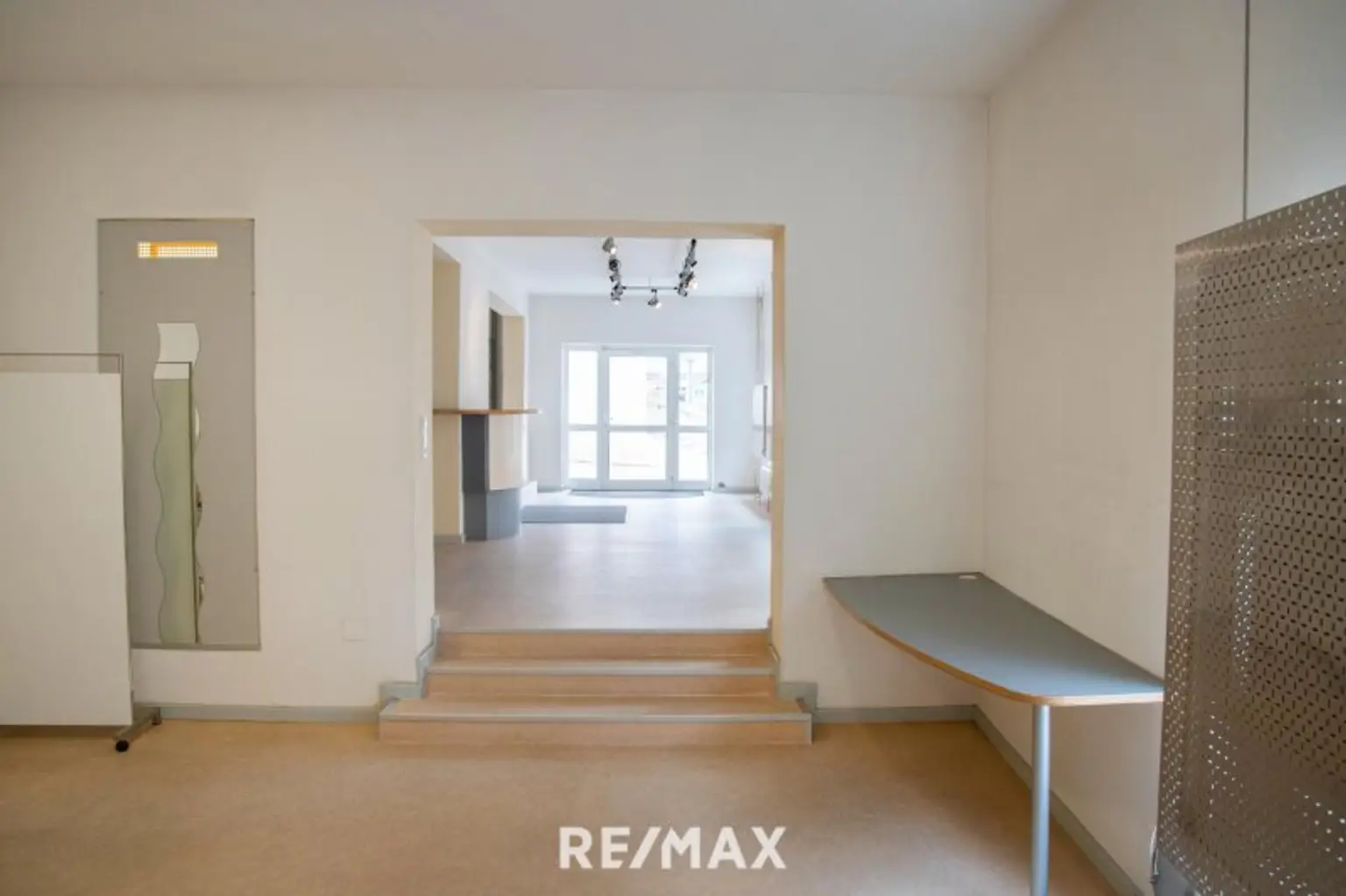 04 Geschäftslokal Nebenraum