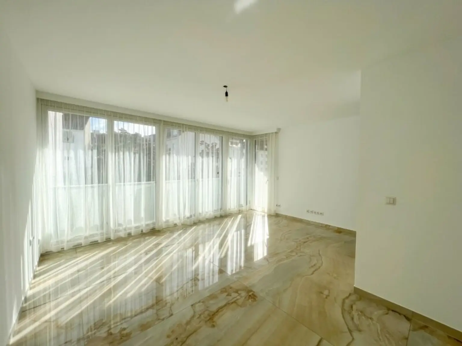 Schlafzimmer 4