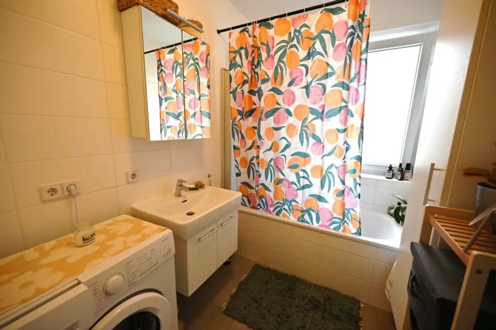 Modernes, zentrales Wohnen mit Balkon – 2-Zimmer-Wohnung