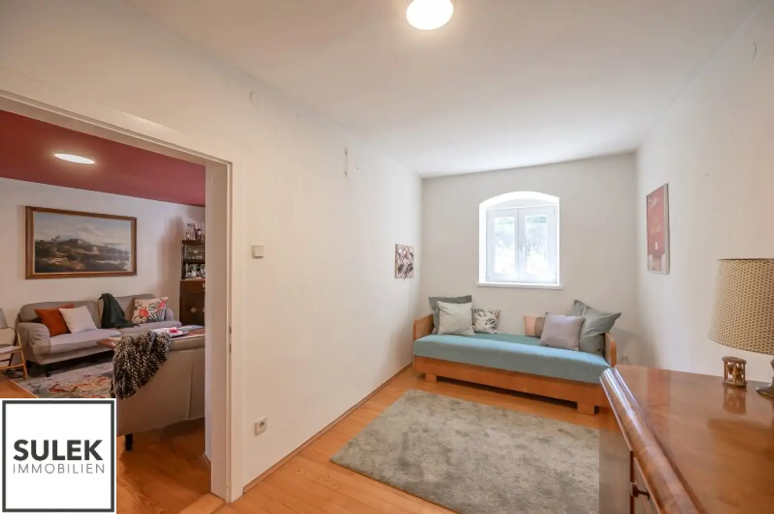 charmantes Einfamilienhaus mit dazugehöriger Einliegerwohnung in Petronell - ab 1.11.2025