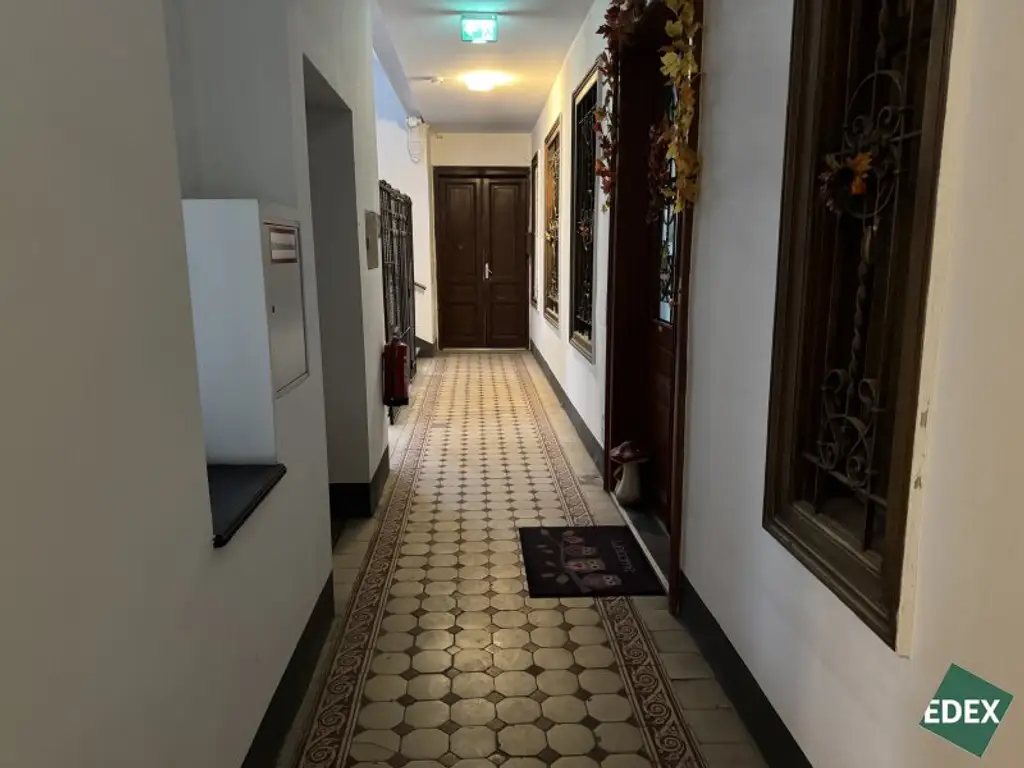 Wohnung mit Potential: Sanierungsbedürftige 3-Zimmer Wohnung am Währinger Gürtel - nähe U6