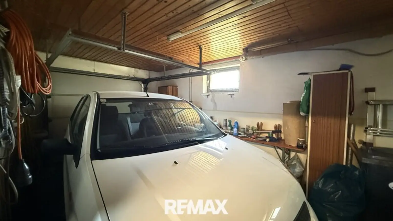 Garage im Keller