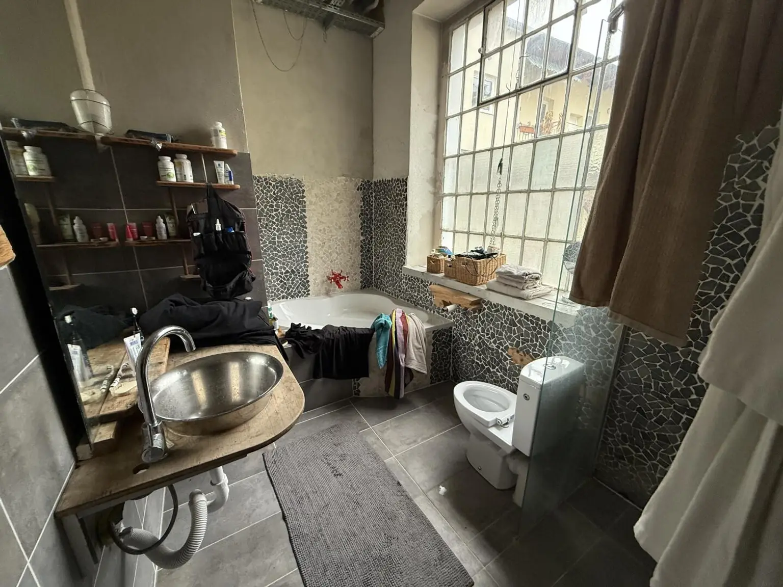 Loft ähnliche Wohnung ab 01.01.2026