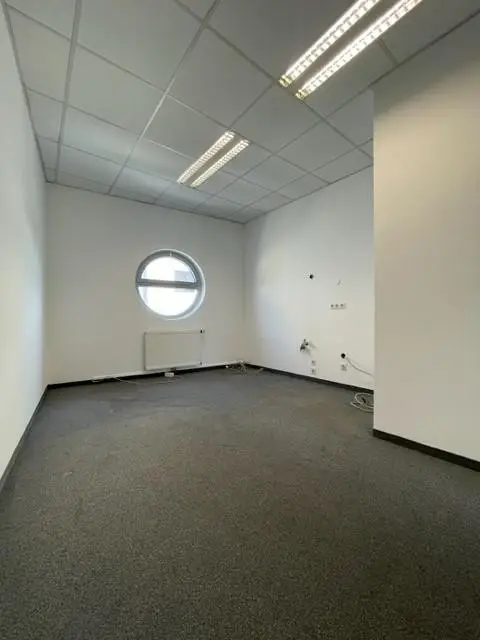 Aufenthaltsraum mit Teeküche