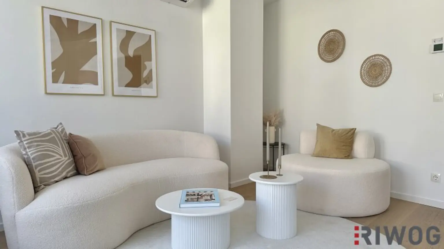 Neubau DG-Terrassenwohnung in Ruhelage | PKW-Stellplatz | 3 Min. zum Kutschkermarkt und zur U6 | 2 Min. zum Aumannplatz