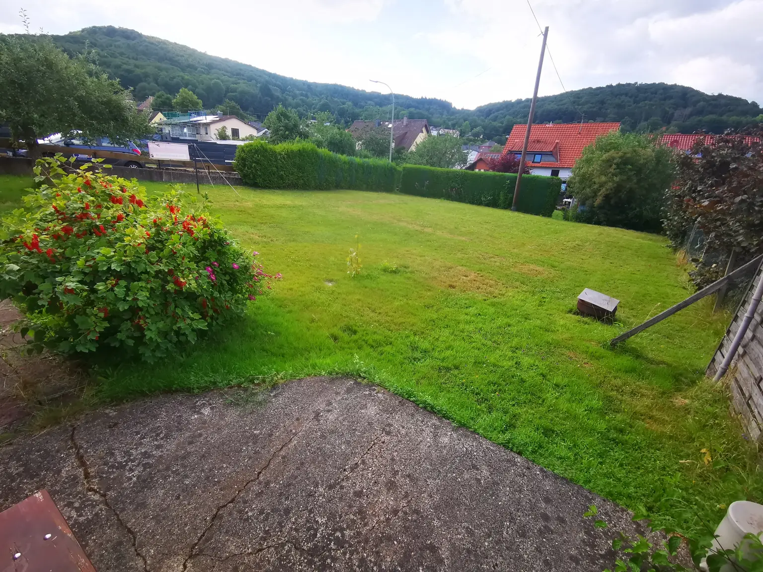 Baugrundstück mit idealem Zuschnitt...! 
So könnte IHR Haus HIER aussehen...!