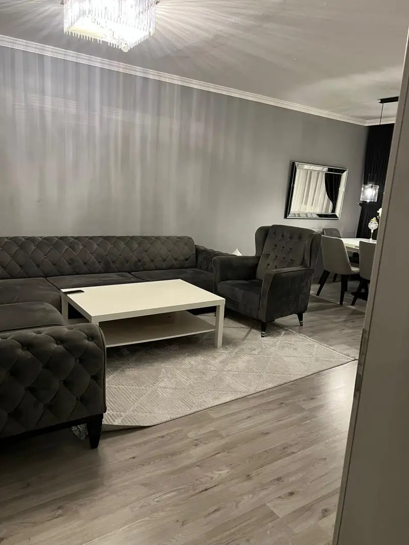 Sonnige 3,5 Zi-Wohnung mit großen Balkon