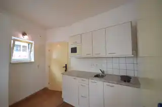 Küche - Kleines MÖBLIERTES Apartment nähe Linzergasse Miete Andräviertel Salzburg