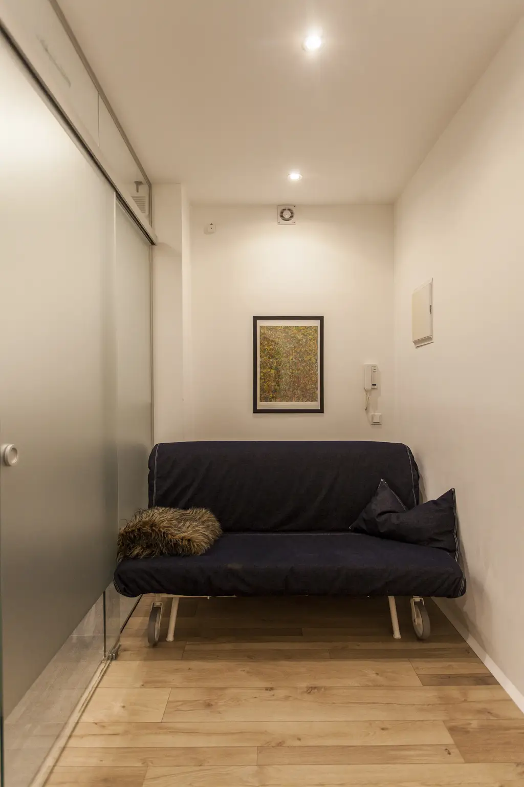 Moderne Souterrain Loft im Altbaustil ~ Kompakt eingerichtet ~ AKH Nähe ~ Gute öffentliche Anbindungen