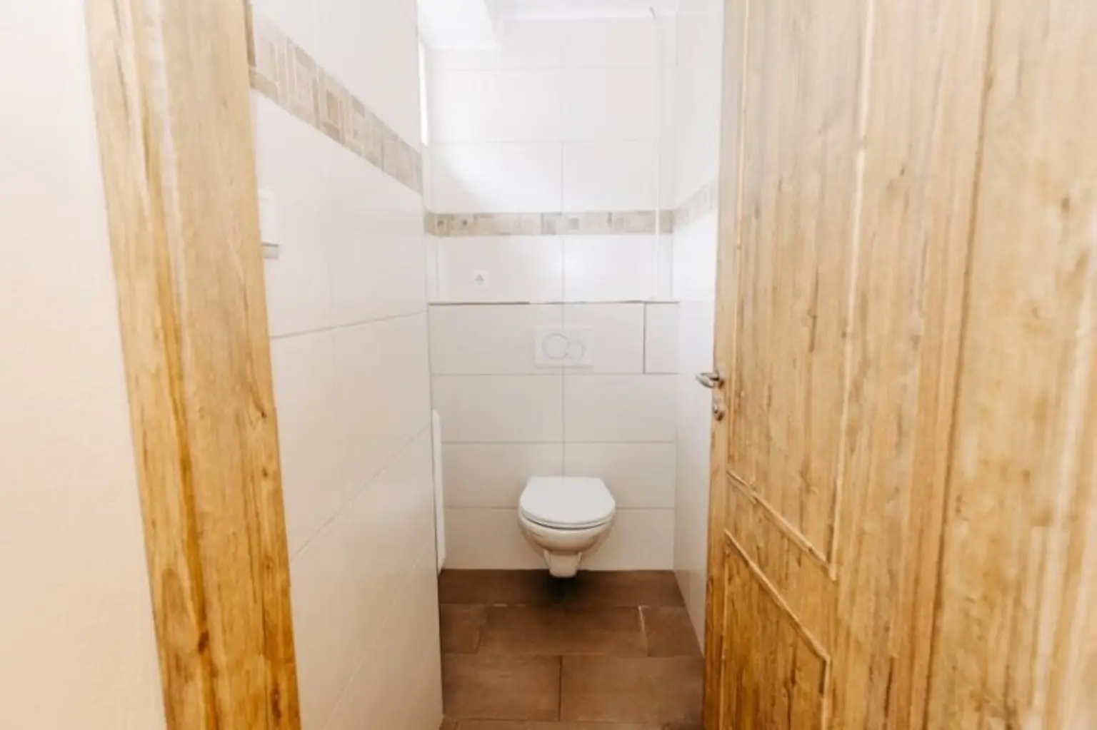 Gepflegtes, neu revitalisiertes  und liebevoll erhaltenes Landhaus. Natur, Sonne, Ruhe,  Seelenheil.