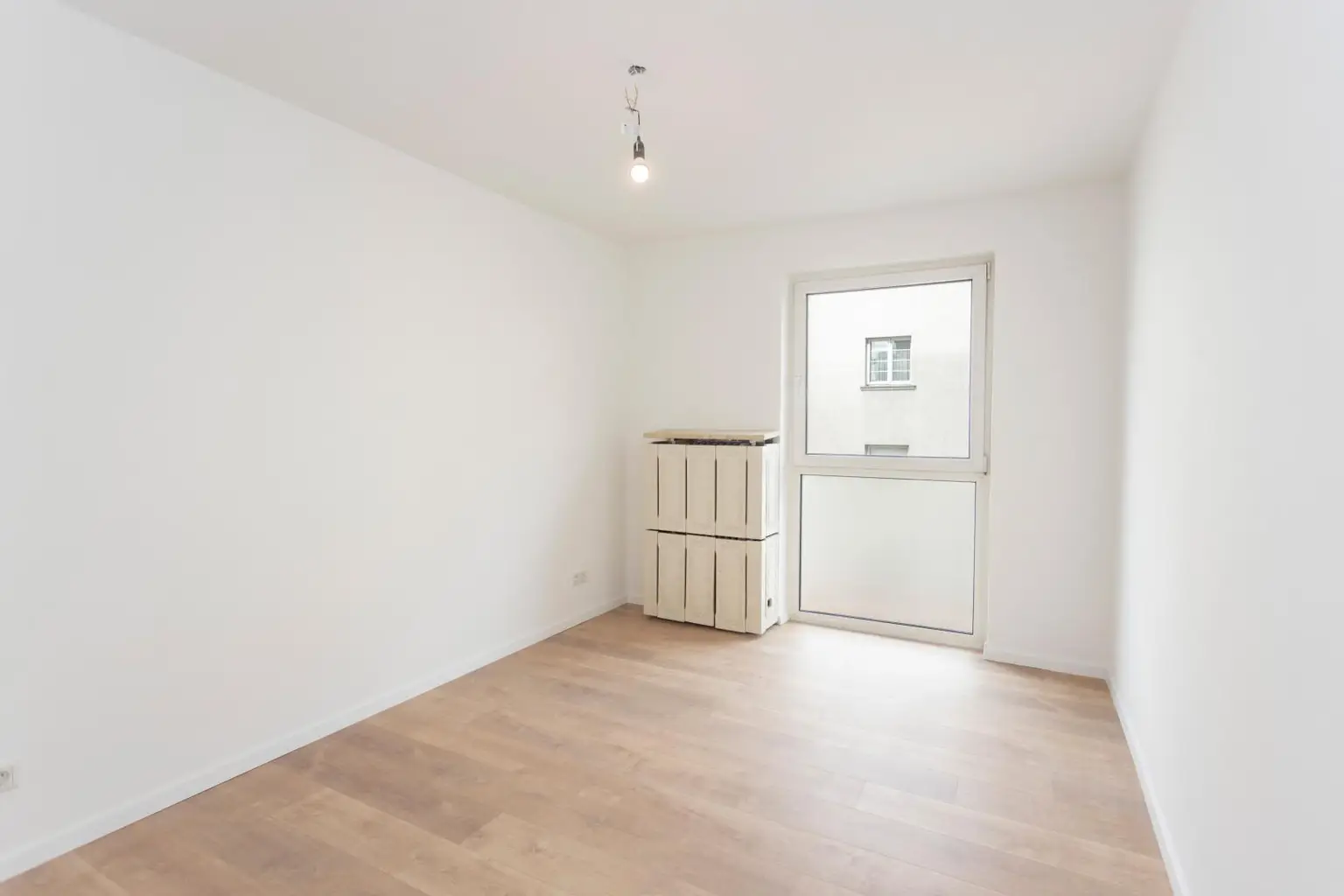 Neu sanierte 4-Zimmer-Eckwohnung im 2. Liftstock