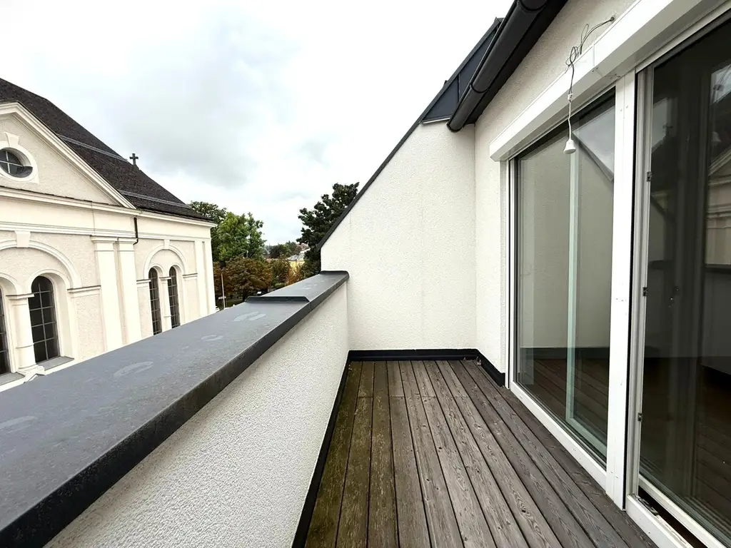 Über den Dächern der Stadt – wohnen mit Weitblick und Terrasse