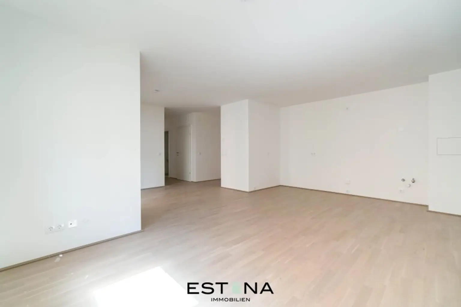 Provisionsfrei - Familienwohnung mit perfektem Grundriss und Balkon - Freie Mitte