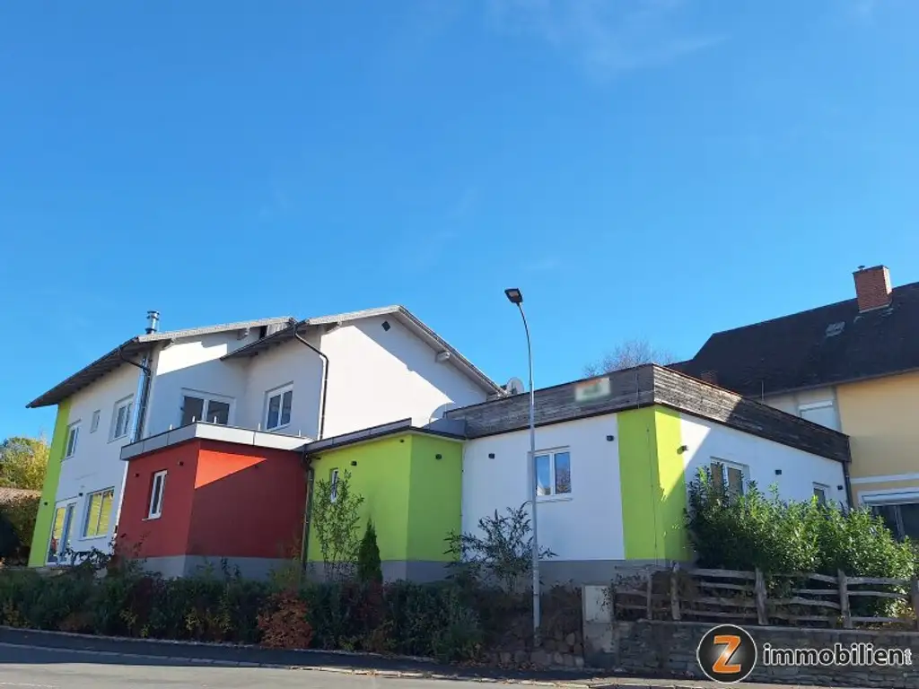 Wolfau: Zentral gelegene großzügige Liegenschaft zur Sofortübernahme