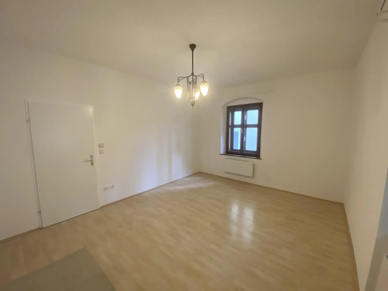 5 Wohnzimmer b
