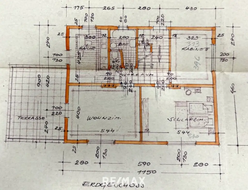 Voll unterkellertes Zweifamilienhaus mit Garten, Carport & Garage in sonniger Zentrumslage von Bad Hall!