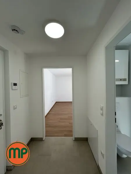 top moderne 2 Zimmerwohnung mit Balkon - einziehen und wohlfühlen!