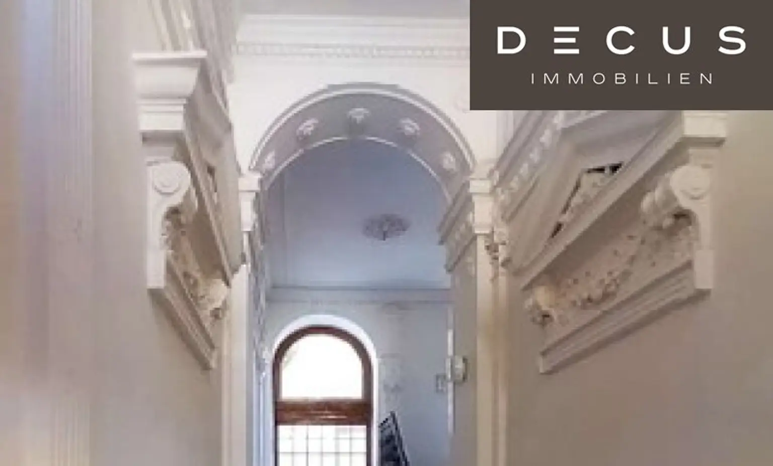 CHARMANTES & GEPFLEGTES ZINSHAUS IM ALLEINEIGENTUM IN BEGRÜNTER GASSE