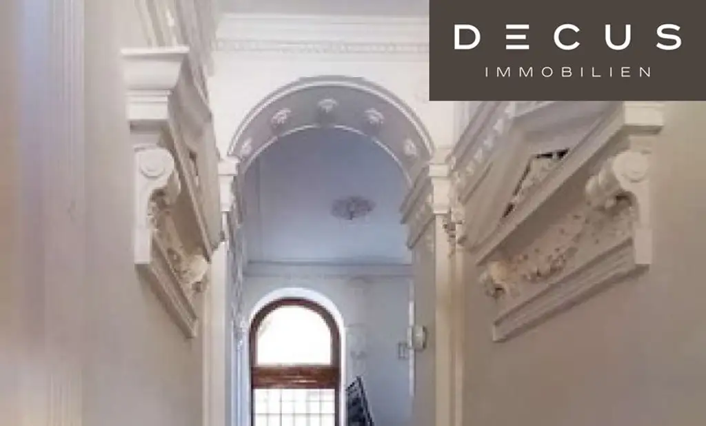 CHARMANTES & GEPFLEGTES ZINSHAUS IM ALLEINEIGENTUM IN BEGRÜNTER GASSE