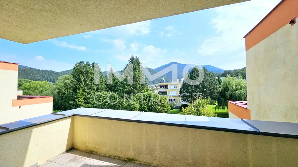 Charmante 3-Zimmer-Wohnung mit großer Terrasse in ruhiger Lage mit Grünblick in Pernitz