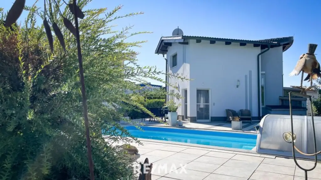 Absolute Ruhelage/Haus mit wunderschönem Garten!