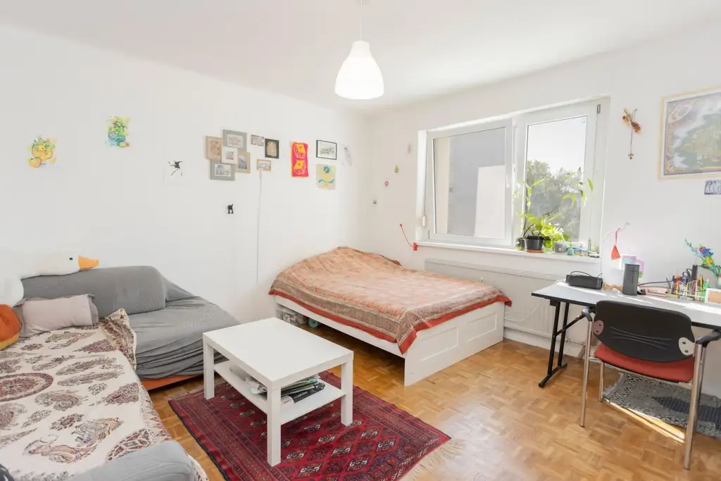 Helle 2-Zimmer Wohnung - 64m² mit Loggia in Wien 1200