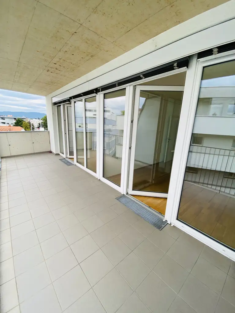 Perfekte Neubauwohnung nähe Neuer Technik für WG, Pärchen oder Kleinfamilien