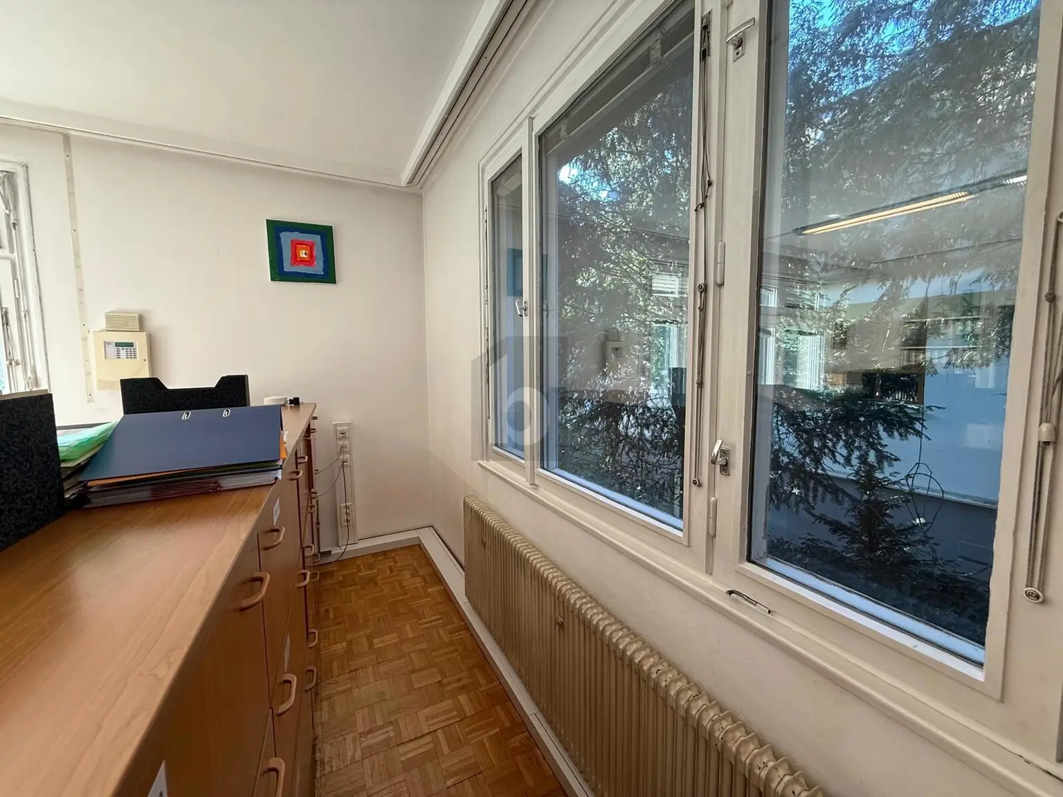 GROßZÜGIGE EINHEIT MIT BALKON IN TOP-LAGE