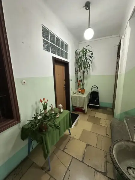 Zinshaus in gefragter Lage des 18. Bezirks - hoher Leerstand & ausbaufähiger Rohdachboden