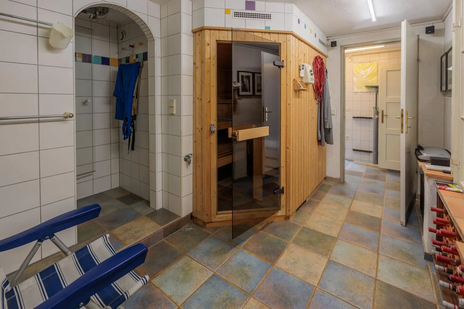 Keller Sauna