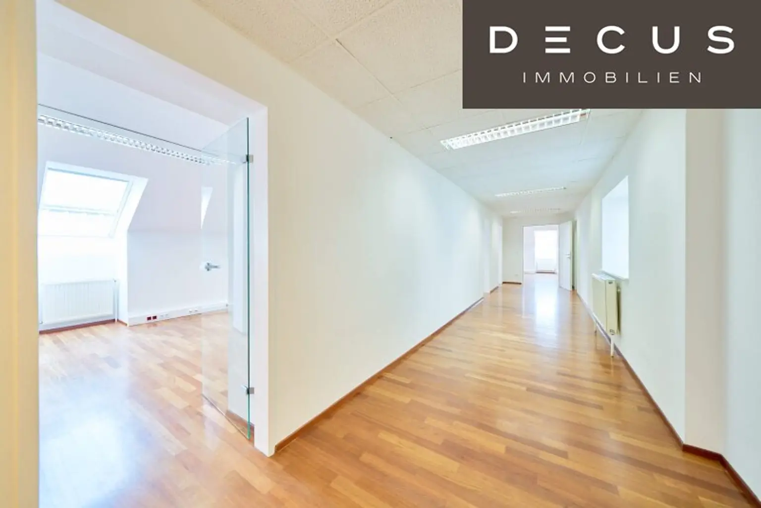 + + + NUSSDORFER PLATZ + + + hochwertiges 5-Raum-Büro + + + gekühlt + + +