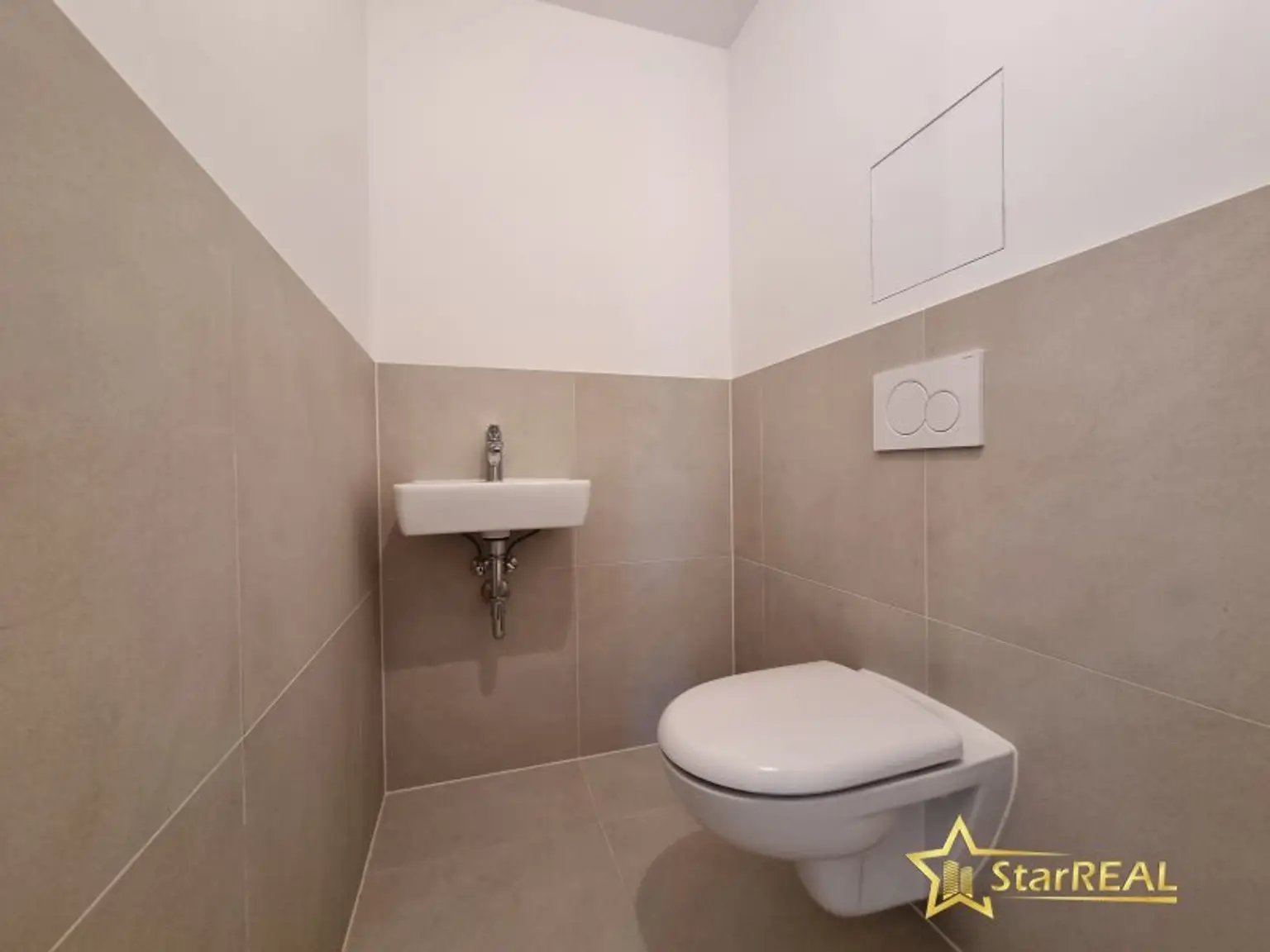 STILVOLLE 4-ZIMMER-ERSTBEZUGWOHNUNG IN ZENTRUMSNAHER LAGE VON MÖDLING - BALKON, 2 BÄDER & TIEFGARAGE OPTIONAL.